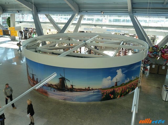 _eindhoven_airport3.jpg