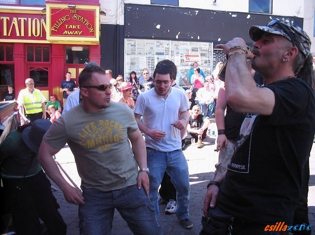 photo8.jpg