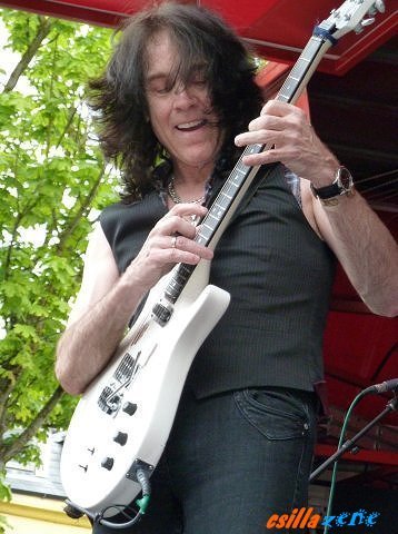 _pat_mcmanus_band3.jpg