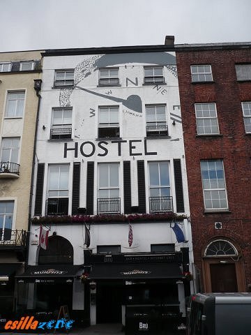 _hostel_bru.jpg