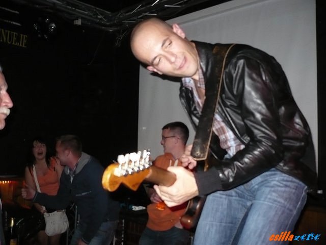 _riki_massini_and_bonus_track17.jpg