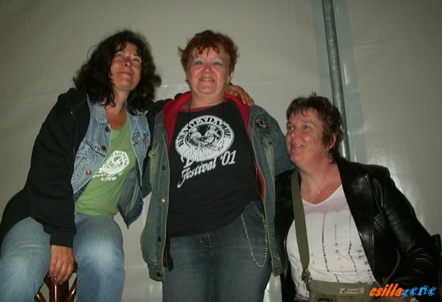 _bluesfriends3.jpg
