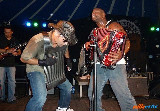 _dwayne_dopsie_and_the_zydeco_hellraisers13.jpg