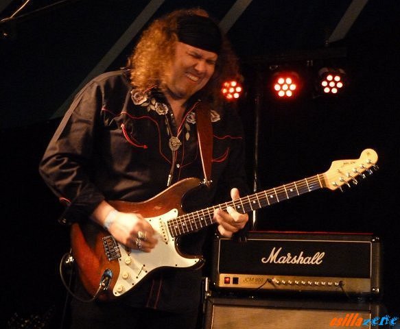 _julian_sas_band.jpg