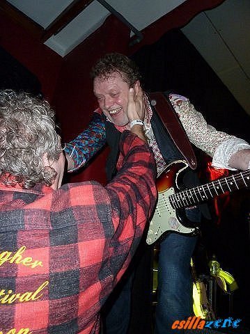 _laundromat_with_barry_barnes_and_mark_feltham22.jpg