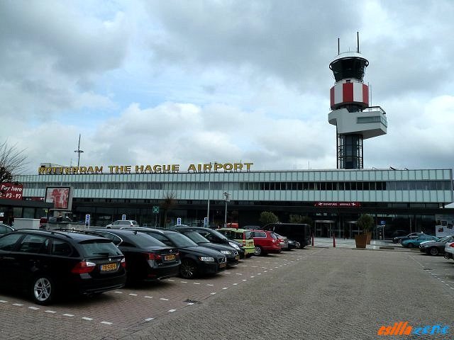 _rotterdam_the_hague_airport.jpg
