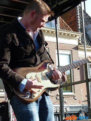_brian_tambling_band11.jpg