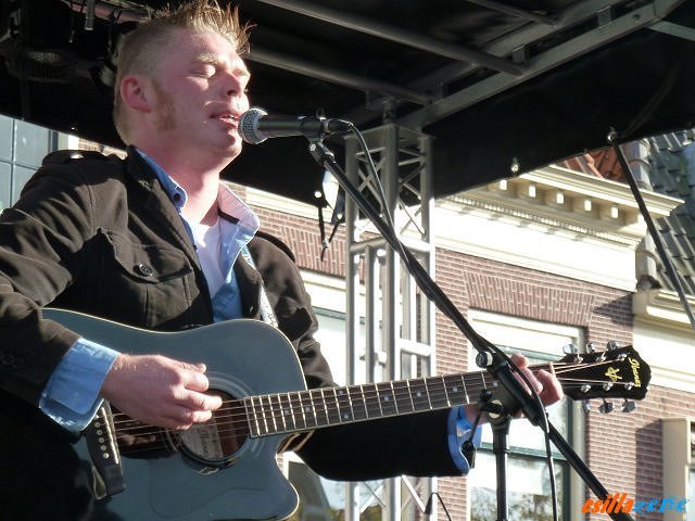 _brian_tambling_band16.jpg