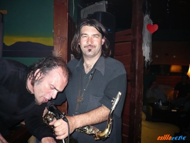 _saxsex4.jpg
