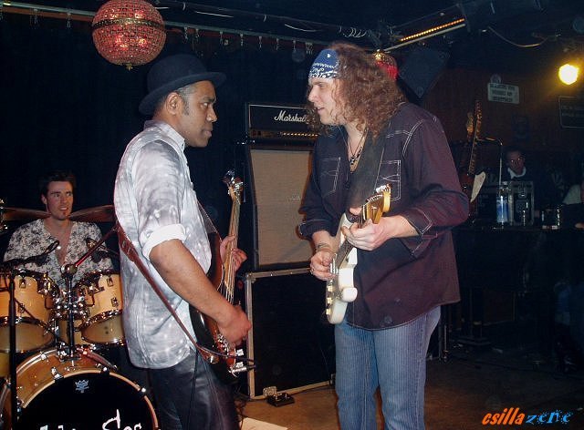 _julian_sas_band3.jpg