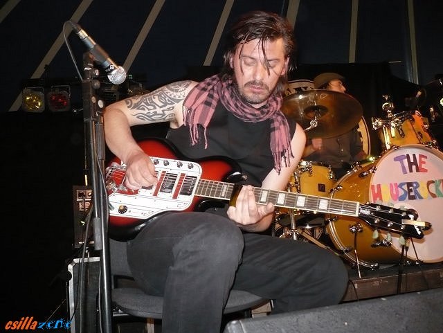 _lightnin_guy_plays_hound_dog_taylor.jpg
