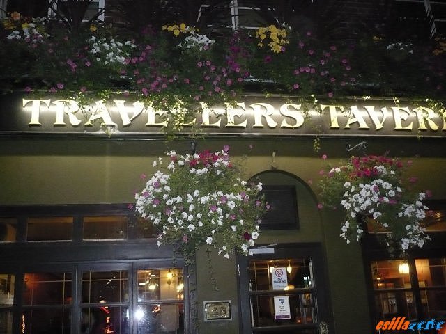 _travellers_tavern.jpg