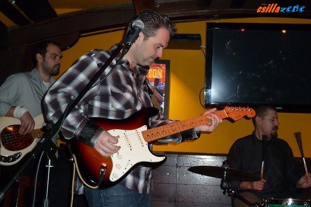 _sean_carney_with_trogers13.jpg