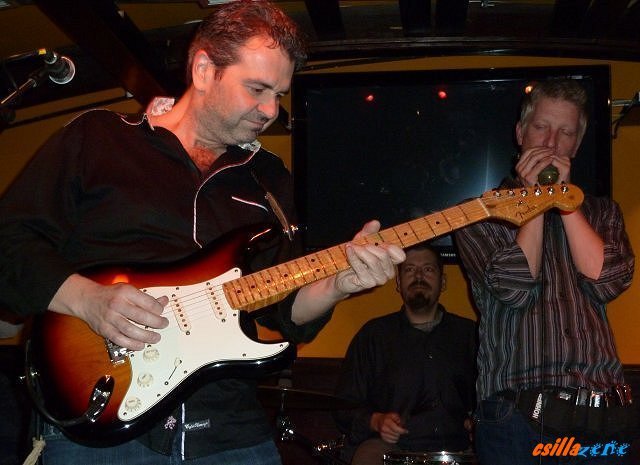 _sean_carney_with_trogers2.jpg