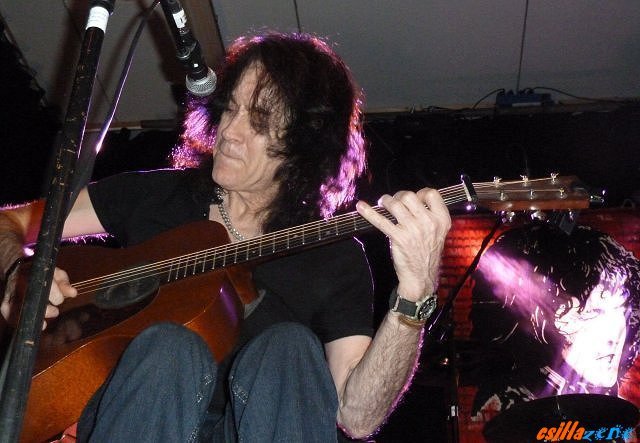 _acoustic_gig_for_rory9.jpg