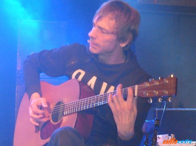 _acoustic_gig_for_rory35.jpg